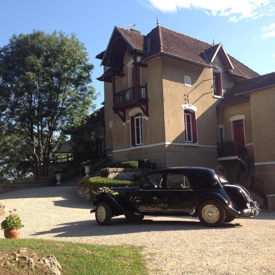 La Garenne de Morestel Extérieur photo