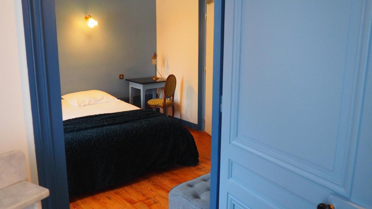 La Garenne de Morestel Extérieur photo