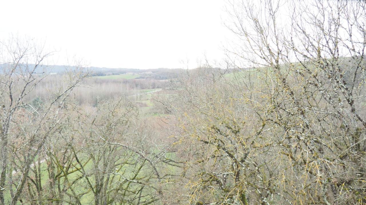 La Garenne de Morestel Extérieur photo